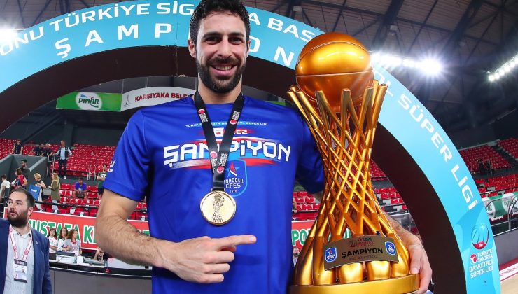 Anadolu Efes’te bir devrin sonu