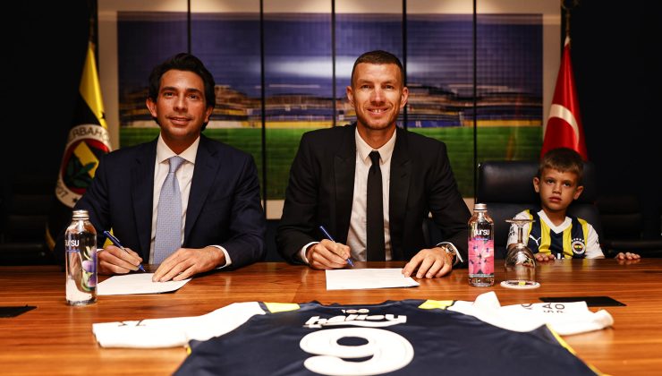 Fenerbahçe Edin Dzeko’yu kadrosuna kattı