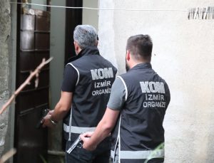 İzmir merkezli Kukla Operasyonu’ndan ‘Camgöz’ler çıktı