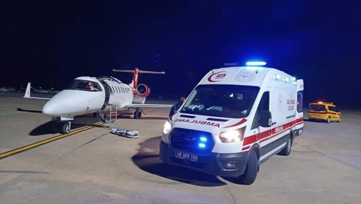 Salça kazanına düşen 2 yaşındaki bebek için ambulans uçak havalandı
