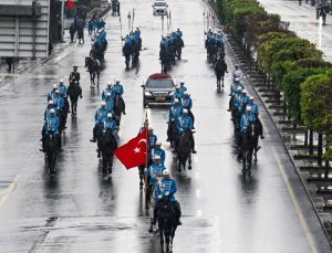 Cumhurbaşkanı Erdoğan’ı Atlı Tören Birliği karşıladı