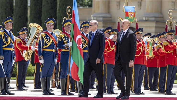 Cumhurbaşkanı Erdoğan ikinci durağı Azerbaycan’da
