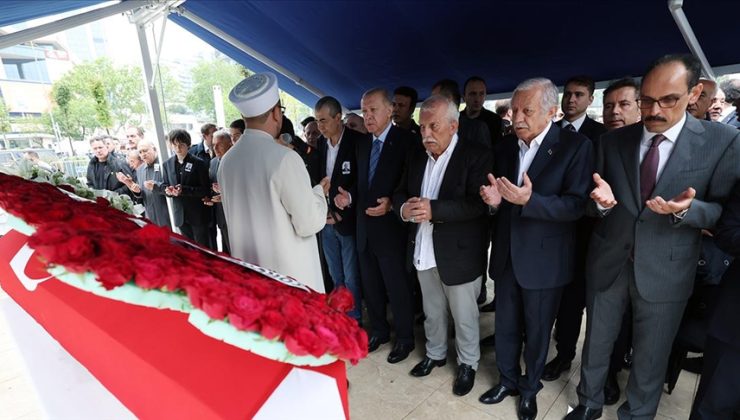 Cumhurbaşkanı Erdoğan, Mehmet Barlas’ın cenaze törenine katıldı