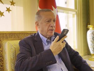 Cumhurbaşkanı Erdoğan, Filenin Sultanları’nı telefonla arayarak tebrik etti