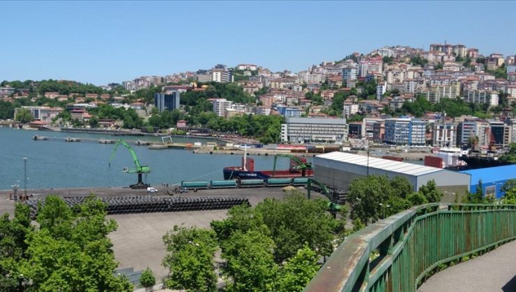 Rusya’dan gelen gemi Zonguldak’ta ‘mayın’ arattı