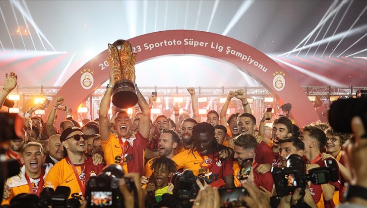 VE Şampiyon Galatasaray