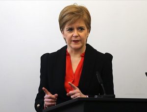 Eski İskoçya Başbakanı Sturgeon gözaltına alındı