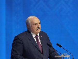 Lukaşenko, Rusya’dan taktik nükleer silahı kendisinin istediğini söyledi