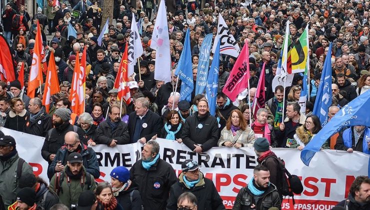 Fransa, yarınki kitlesel protestolara ülke dışından katılıma karşı harekete geçti