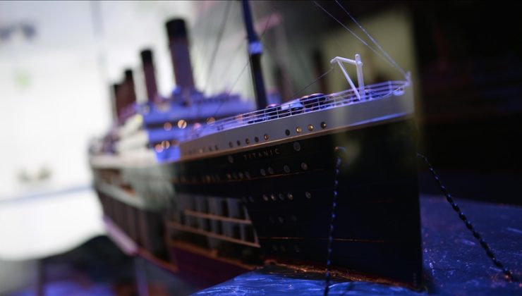 Titanik’in laneti devam ediyor ! Enkazını göstermek için kullanılan turistik denizaltı da kayboldu