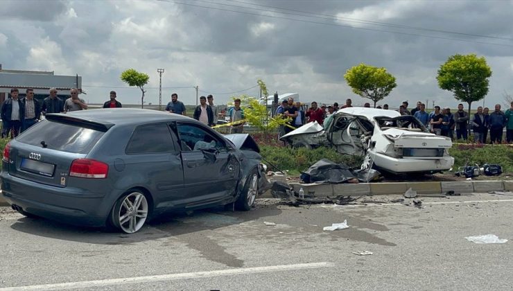 Trafik kazasında 3 kişi öldü, 2 kişi yaralandı