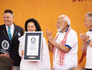 Hindistan Başbakanı Birleşmiş Milletler’de yoga seansına liderlik etti