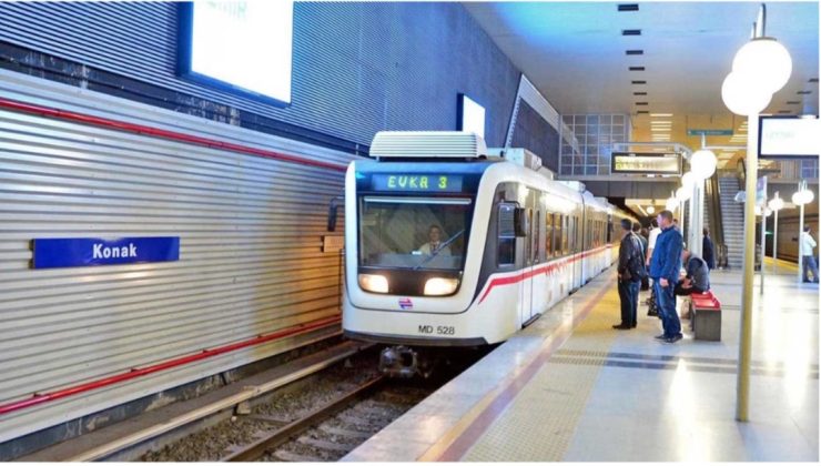 İzmir’de işçiler greve gitti, metro ve tramvay seferleri durdu