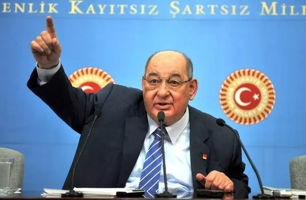 CHP’nin ağır toplarından Kemal Anadol da “değişim” dedi… Kılıçdaroğlu’na açık çağrı