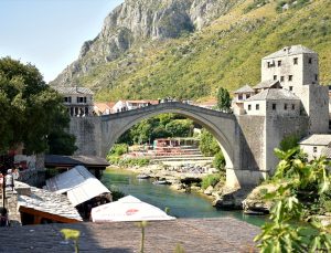 Mostar Köprüsü’nün yeniden açılmasının 19’uncu yılı