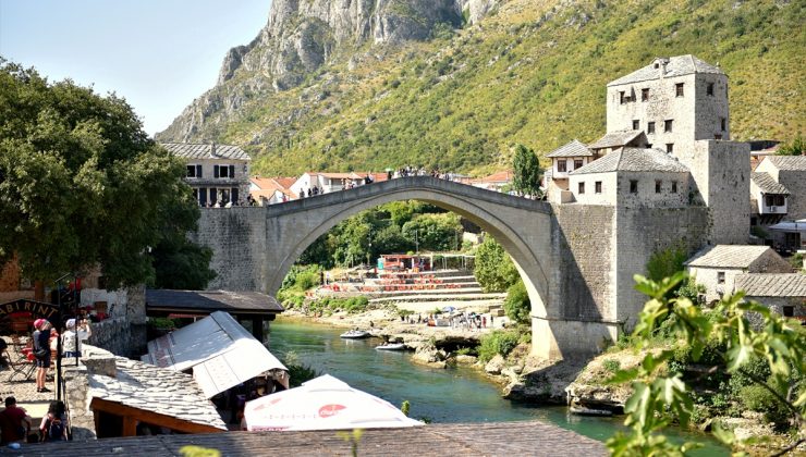 Mostar Köprüsü’nün yeniden açılmasının 19’uncu yılı