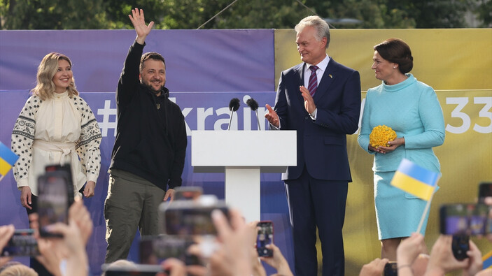 Zelensky: Ukrayna NATO’yu daha güçlü kılacak