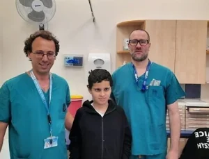 Mucize kurtuluş: İsrailli doktorlar Filistinli çocuğa müdahale etti