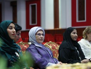Emine Erdoğan’dan BAE’de Kadınlar Genel Birliği’ne ziyaret