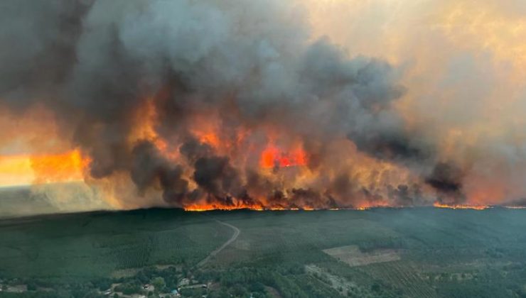 Fransa’da, yüksek yangın riski nedeniyle “kırmızı alarm” verildi