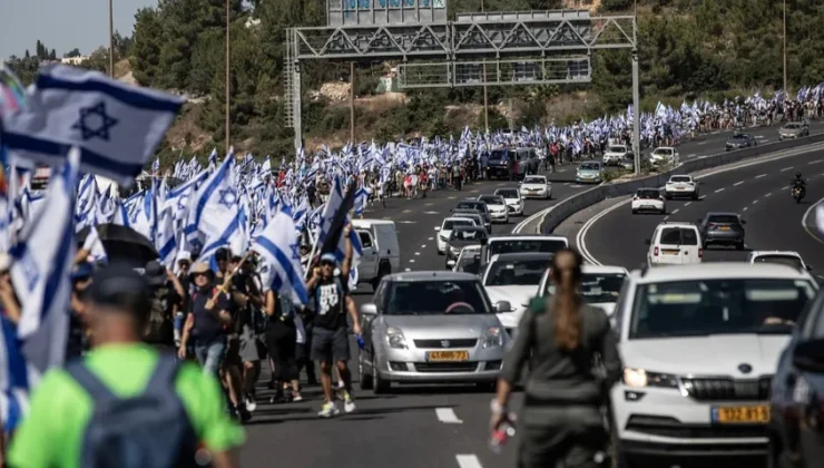 İsrail’de yargı düzenlemesi: Binlerce kişi Batı Kudüs’te