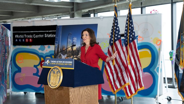 Hochul’dan New Yorklulara uygun fiyatlı sağlık sigortası için 10 milyar dolar bütçe