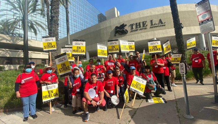 Los Angeles bölgesindeki binlerce otel işçisi greve gitti
