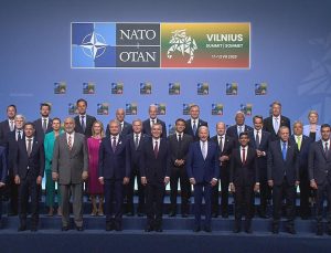 NATO Liderler Zirvesi başladı: İki isim için özel alkış istedi