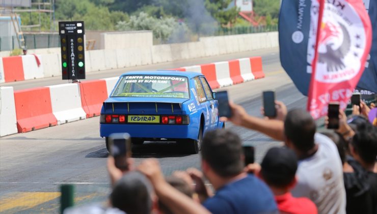 Antalya’da hız tutkunları yarışa doydu