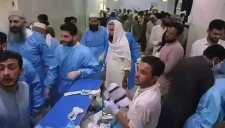 Pakistan’da siyasi parti kongresine saldırı: Onlarca ölü ve yaralı var