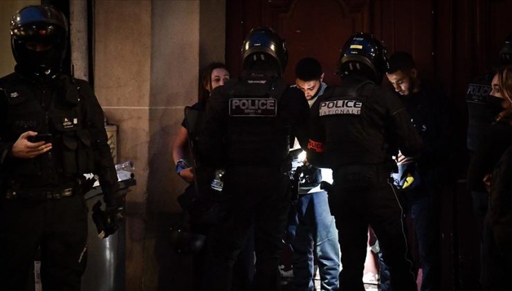 Paris’teki gösteriler öncesi 37 kişi gözaltına alındı