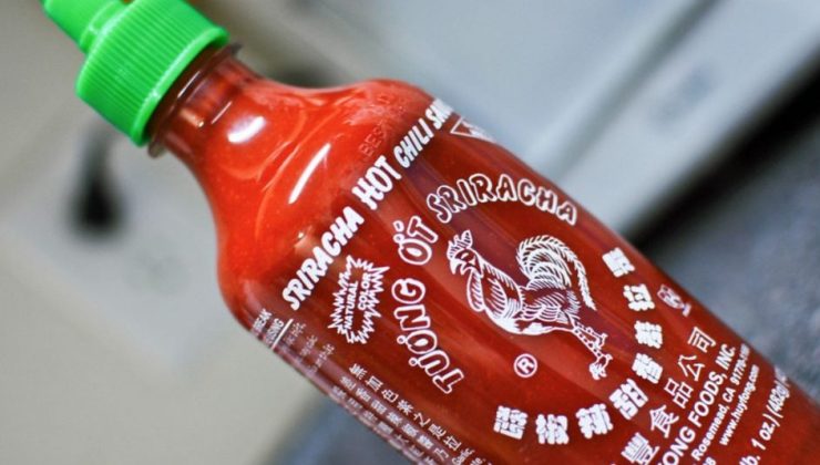 Sriracha sosu kıtlığı, fiyatların şişe başına 70 $’a yükselmesine neden oluyor