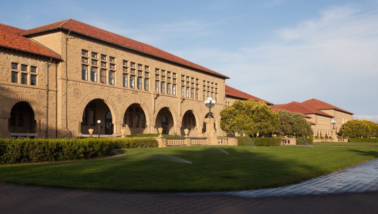 18 yaşındaki öğrenci, Stanford Rektörü’nü istifa etmek zorunda bıraktı