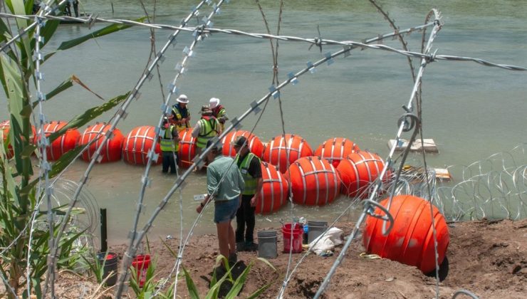 Teksas-Meksika sınırındaki şamandıra bariyerlerinde testereler olduğu ortaya çıktı