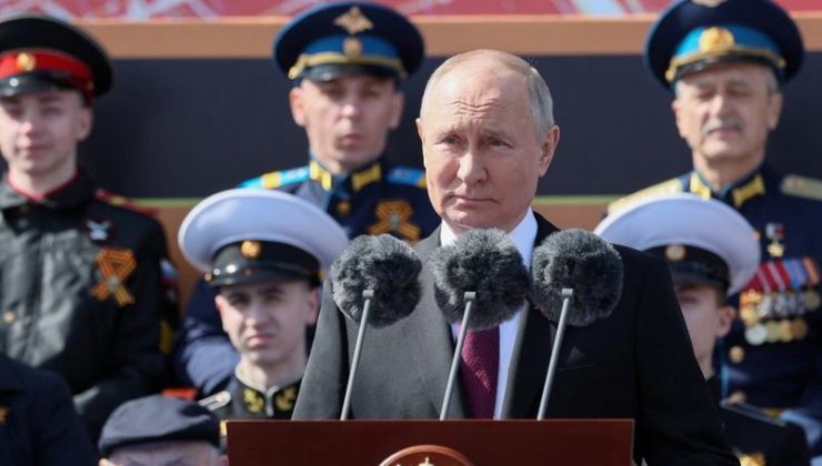 Putin: Askerlerimize sesleniyorum, sizlerle gurur duyuyorum