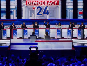 ABD’de Cumhuriyetçi Partinin başkan aday adayları canlı yayında karşı karşıya geldi