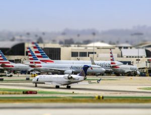 American Airlines’a pist gecikmeleri nedeniyle 4,1 milyon dolar ceza