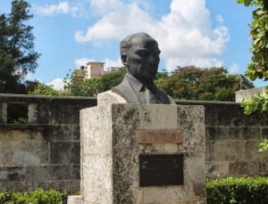 Ermeniler, Çekya’da Atatürk’ün heykeline engel oldu