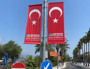 CHP’li belediye başkanına tepki yağıyor: O bayraklar toplatıldı