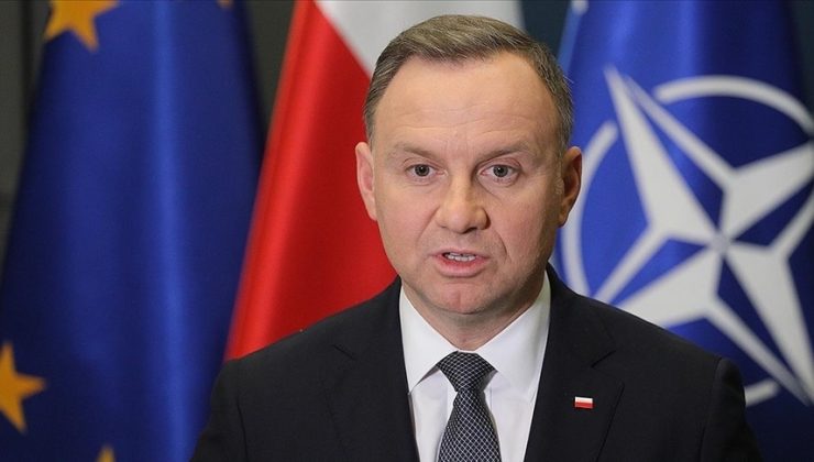 Polonya Cumhurbaşkanı Duda, tartışmalı “Rus etkisi” kanunundaki değişiklikleri onayladı
