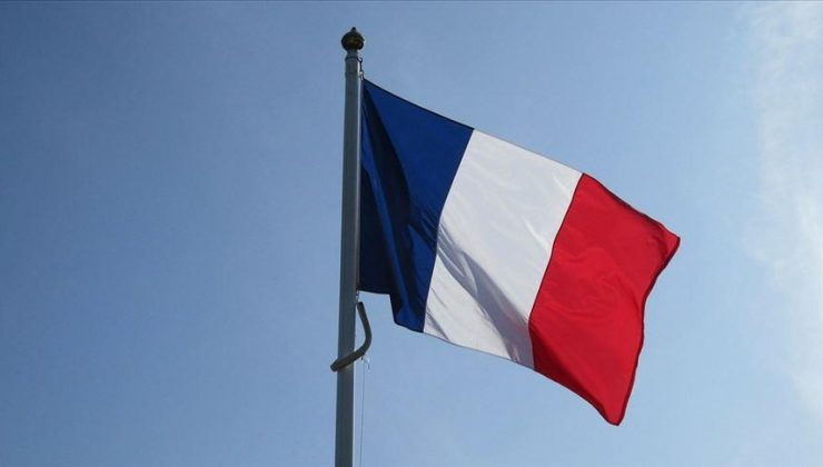 Fransa’da bir cami ırkçı saldırının hedefi oldu