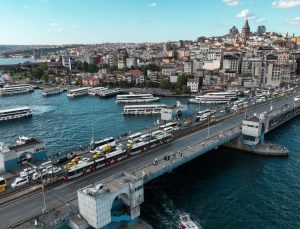 Galata Köprüsü trafiğe kapatıldı