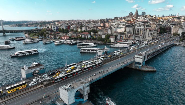 Galata Köprüsü trafiğe kapatıldı