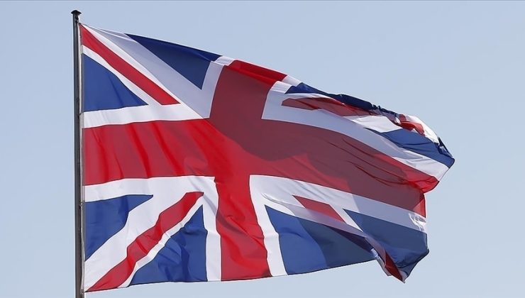 İngiltere, Lübnan’daki vatandaşlarına bu ülkeden ayrılmalarını tavsiye etti