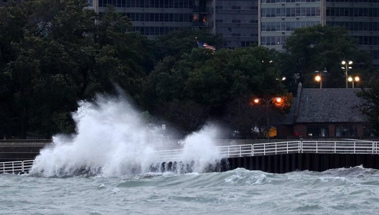 Michigan’da şiddetli rüzgar ve yağmur 5 kişinin ölümüne yol açtı