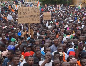Nijer’den Fransız büyükelçiye sınırdışı kararı