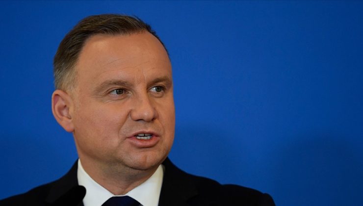 Polonya Cumhurbaşkanı Duda, Belarus sınırındaki hibrit saldırılarda Rusya’yı işaret etti