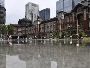 Japonya’yı vuran Lan Tayfunu nedeniyle yaralananların sayısı 49’a yükseldi