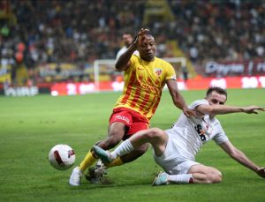 Galatasaray sezonun ilk haftasında Mondihome Kayserispor ile berabere kaldı