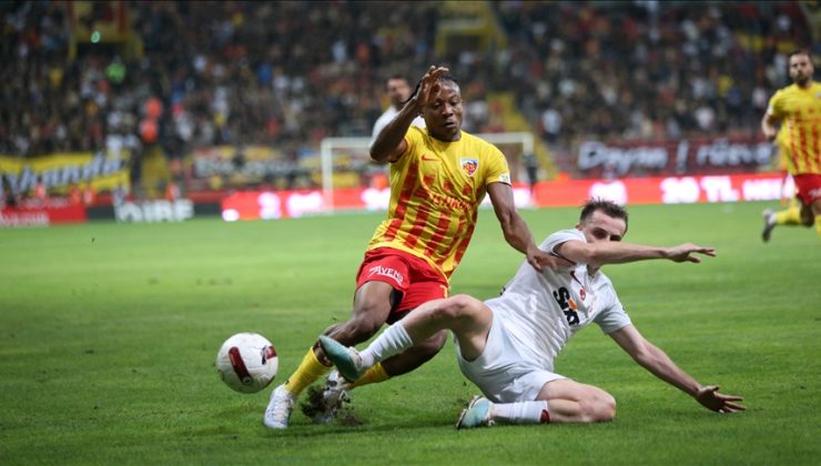 Galatasaray sezonun ilk haftasında Mondihome Kayserispor ile berabere kaldı